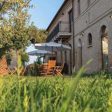Farm stay Bassari