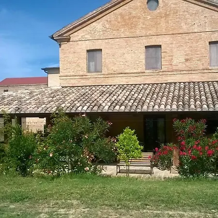 Farm stay Bassari